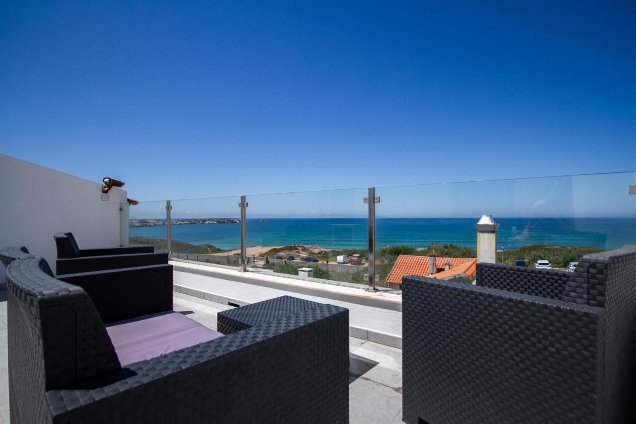 Peniche Surfcamp Hostel Балеал Екстер'єр фото