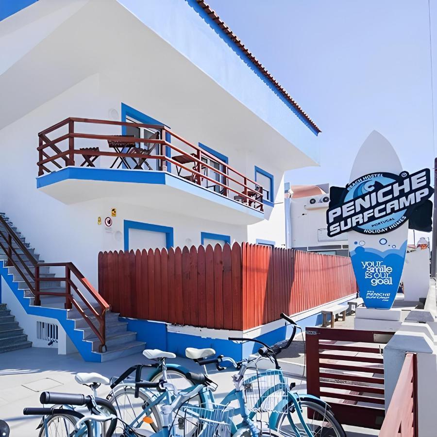 Peniche Surfcamp Hostel Балеал Екстер'єр фото