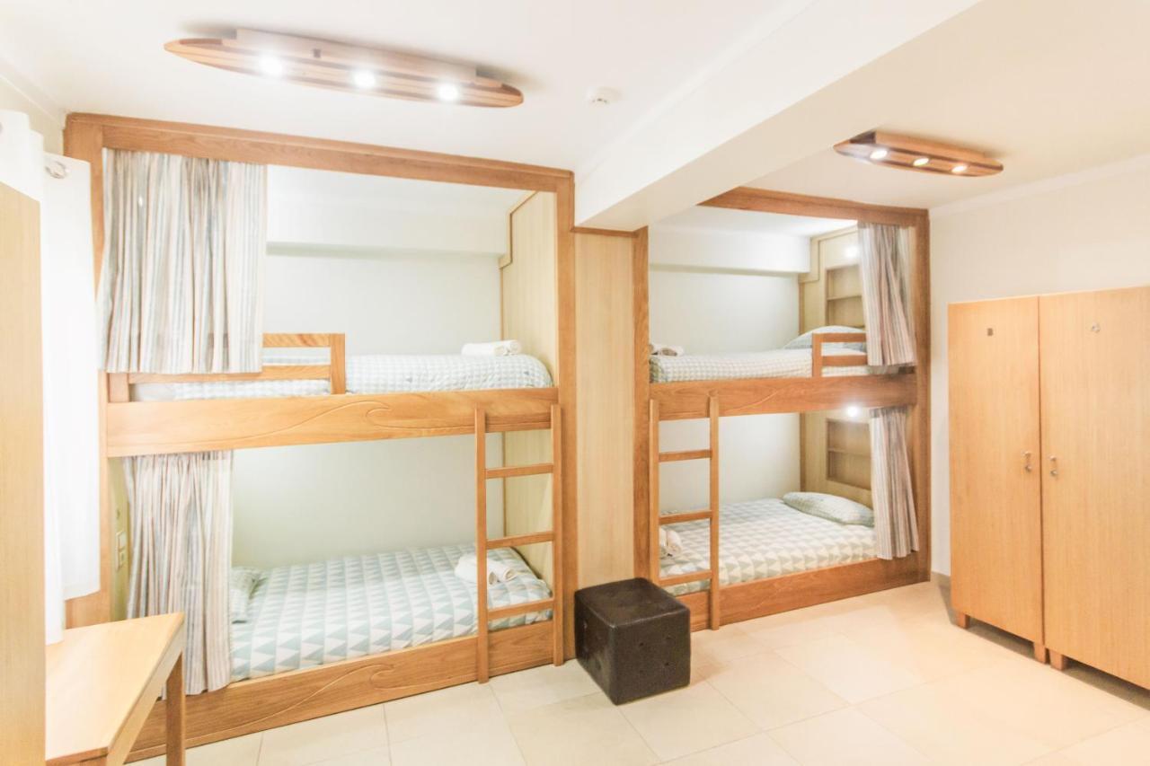 Peniche Surfcamp Hostel Балеал Екстер'єр фото