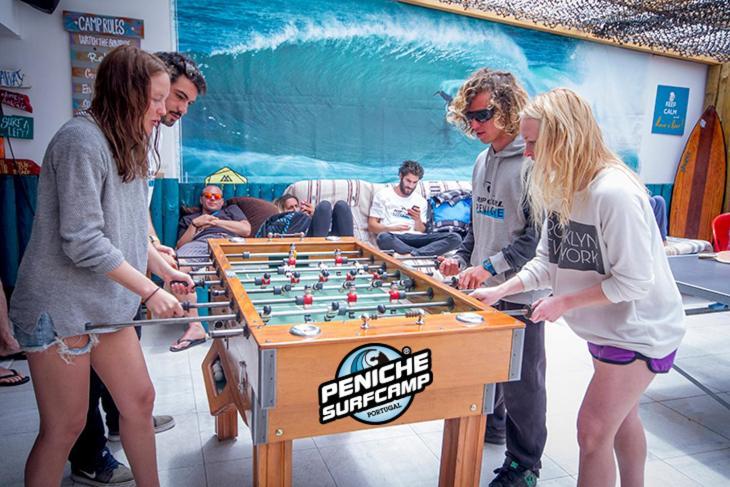 Peniche Surfcamp Hostel Балеал Екстер'єр фото